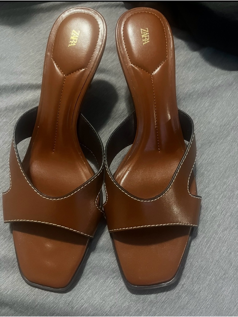 Zara Brown Leather Heel Sandals with Contrast Stitching
